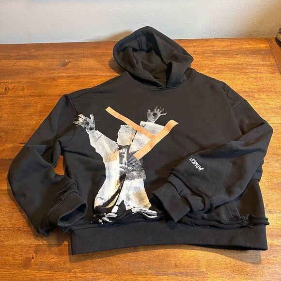 Midnight Studios Graphic PrintHoodie - Picture 5 of 9